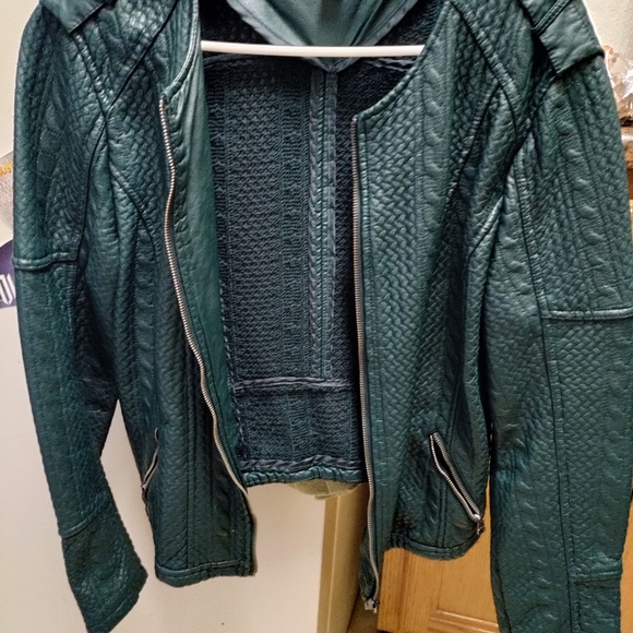 Leather Jacket - Picture 2 of 3